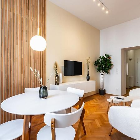 Classy And Elegant Apartments In A Calm Area Wien Eksteriør bilde